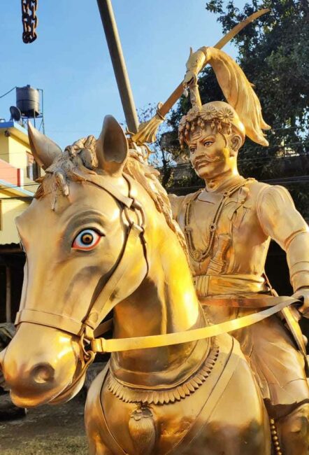 पूर्वराजा ज्ञानेन्द्र शाहले कपिलवस्तुमा पृथ्वीनारायण शाहको सालिक अनावरण गर्ने