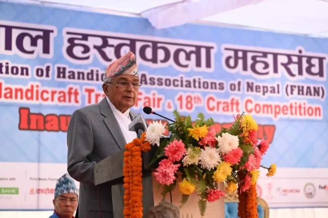 हस्तकलालाई व्यवसायिक उद्योगको रुपमा विकास गरौं -राष्ट्रपति पौडेल