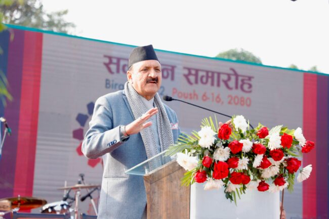 नेपालमै उद्योग व्यवसाय बढाउँदै रोजगारी सिर्जना गरौं : अर्थमन्त्री डा.महत