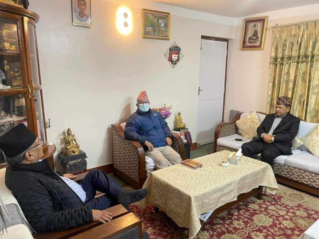 माधवलाई फकाउन गएका नारायणकाजी र उपेन्द्रले हप्काई खाए