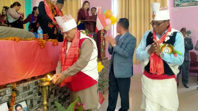गठबन्धन तोडेर माओवादीले मतदातालाई धोका दियो – उपसभापति खड्का