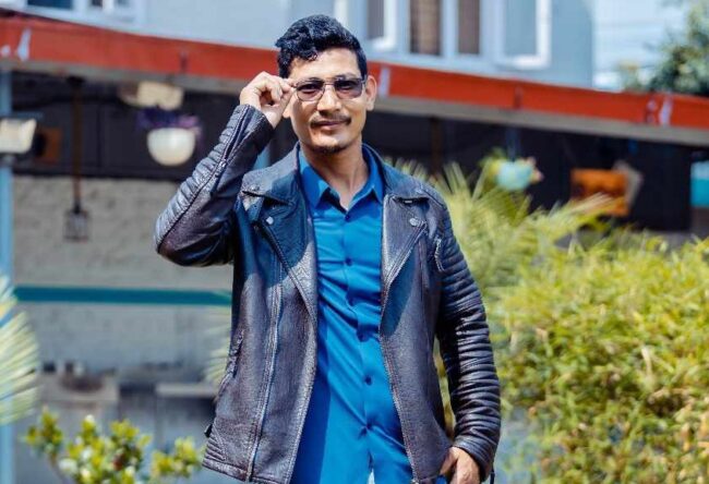 व्यवसायसँगै समाजसेवामा आफूलाई संलग्न गराउँदै महेश