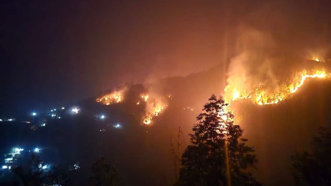 कुन्तादेवीकाे जङ्गलमा भिषण आगाेलागि