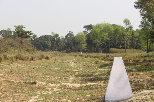 पर्साका चार सय सीमास्तम्भ मर्मत