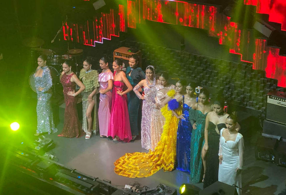 टेन एक्स क्लबमा फेसन गाला नाइटमा दर्जन बढी मोडलहरुले गरे बिभिन्न पहिरनमा फेसन शो