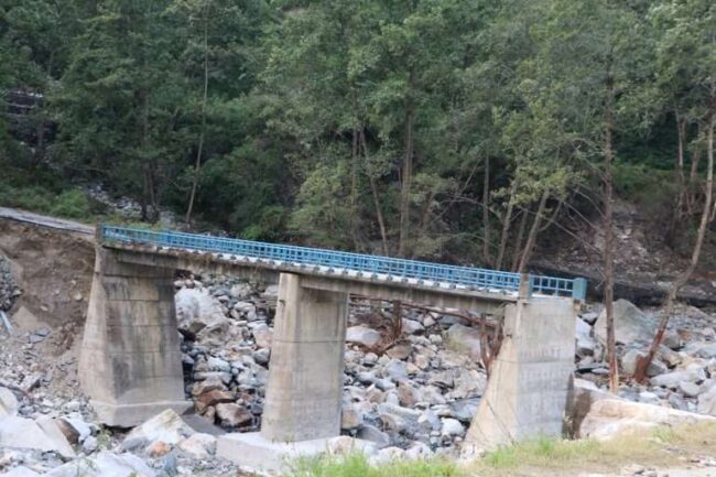कुलेखानीले क्षति पु¥याएको स्थानमा बेलिब्रिज हालिने