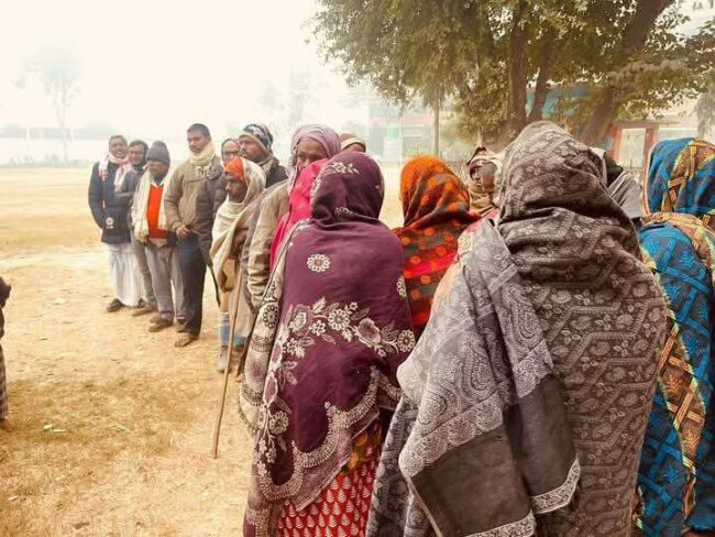 कठ्याङ्ग्रिँदो चिसोका कारण अति विपन्न परिवार प्रभावित