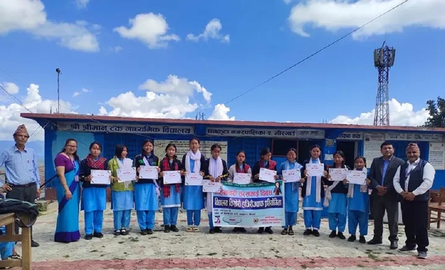 महिनावारी सरसफाइ दिवसमा धनकुटाको भीरगाउँमा हाजिरी जवाफ प्रतियोगिता
